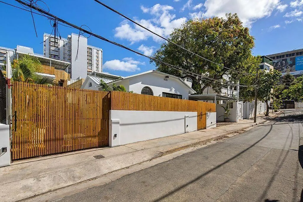 Villa Bohemia II Gated Estate W/ Sister Property 산후안 푸에르토리코