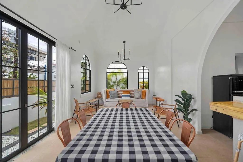 Villa Bohemia II Gated Estate W/ Sister Property 산후안